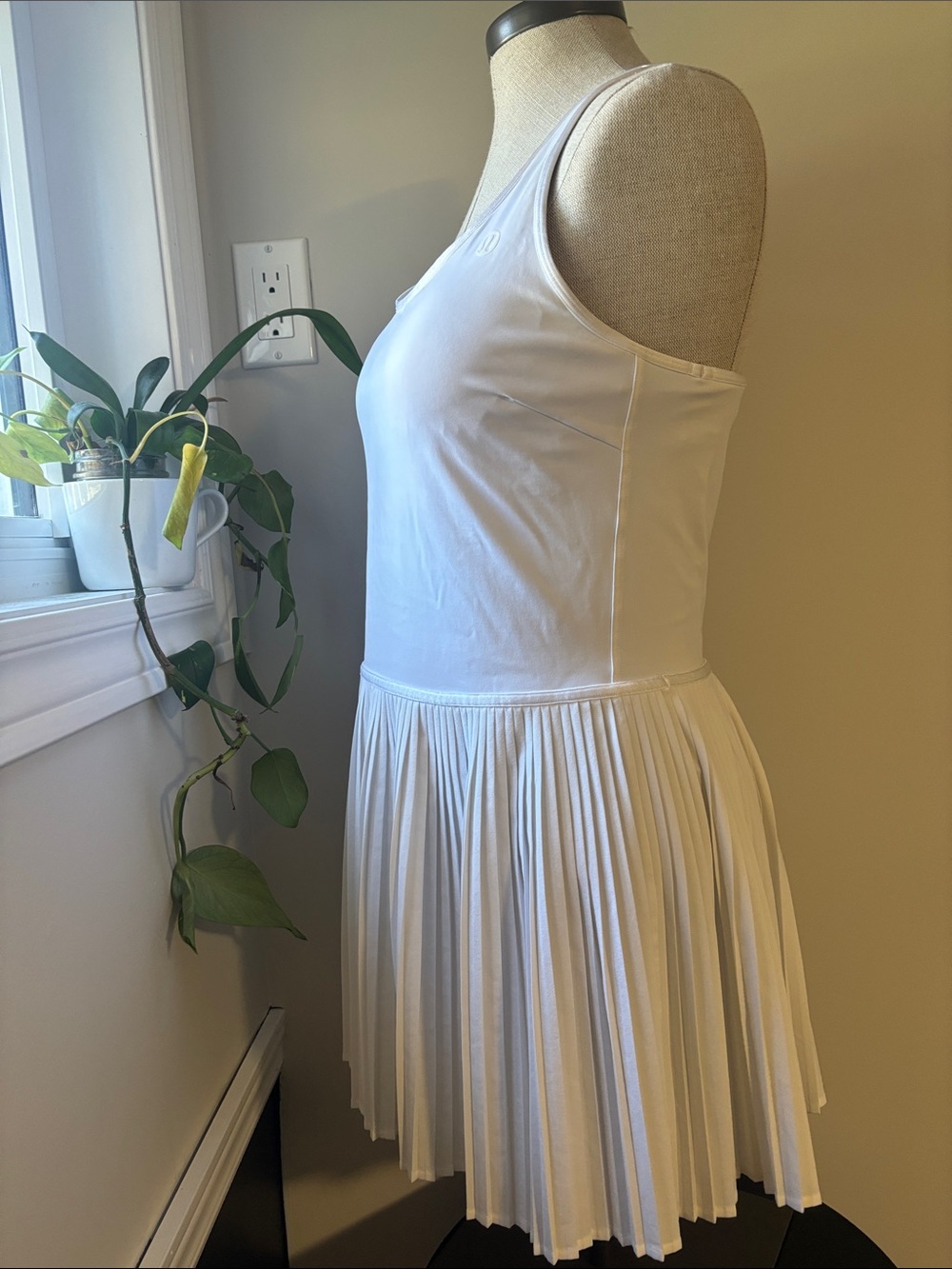 LULULEMON tennis dress - Picture 3 of 6